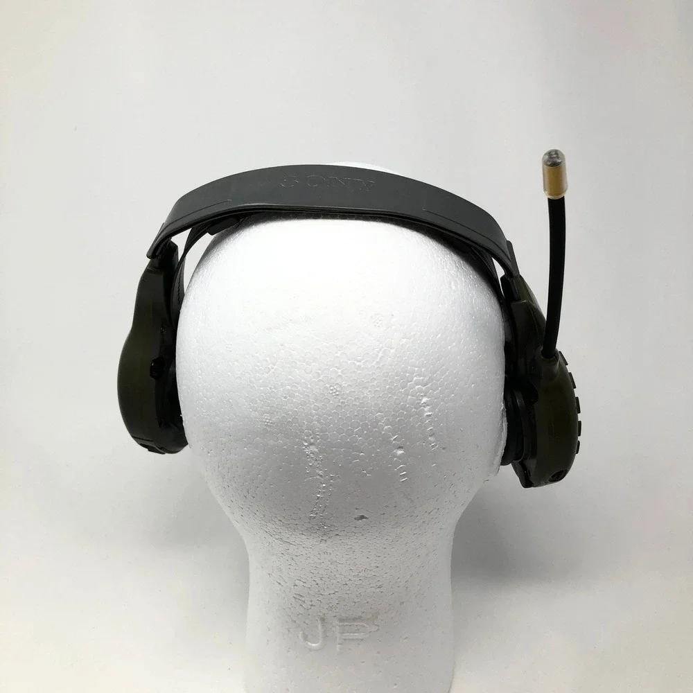Sony FM/AM Walkman SRF-HM55 Headphones Vintage Yellow Sports Radio - Works Great